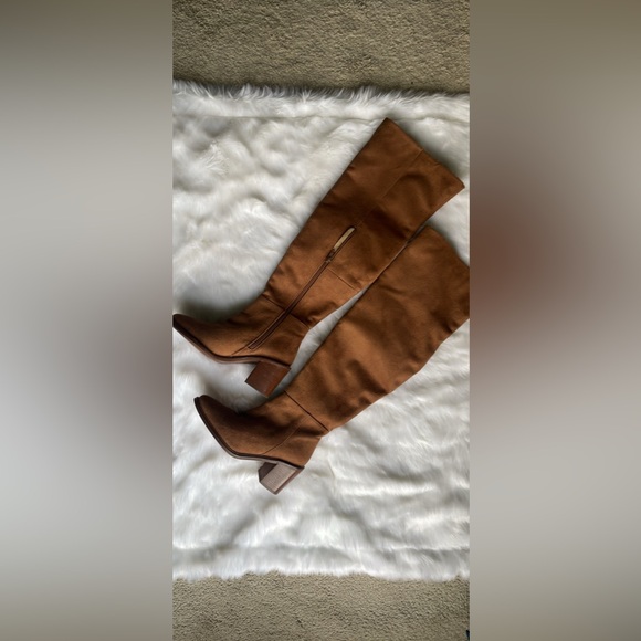 SOLD!! - Picture 3 of 3